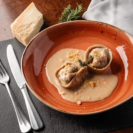 לינה וארוחת בוקר House Marica 3*