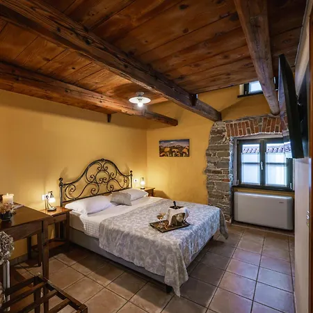 House Marica 3*