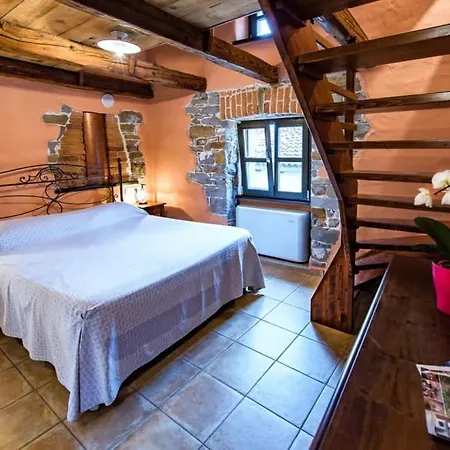 לינה וארוחת בוקר House Marica 3*