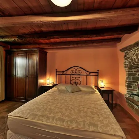 לינה וארוחת בוקר House Marica 3*